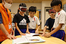 キャップハンディ体験学習の様子